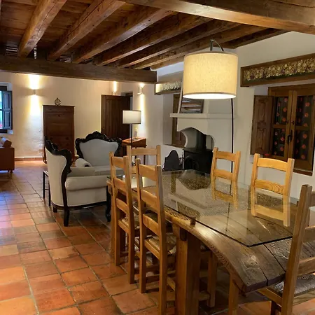 El Refugio De Pedraza