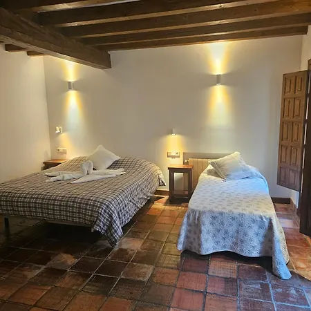 El Refugio De Holiday home *