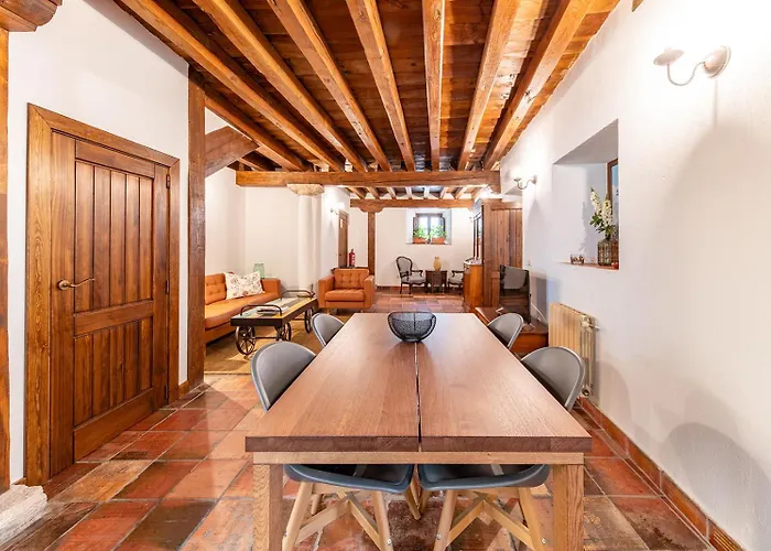 펜션 El Refugio De 페드라사